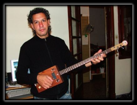 Cigar Box Guitar - Maese - Malosetti
