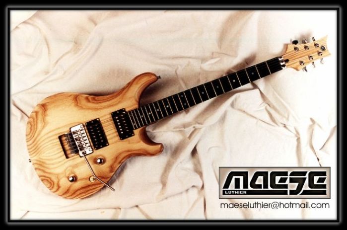 Electric guitar